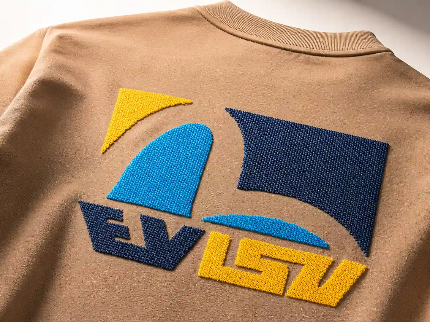Xilar Horizon Embroidered T-Shirt